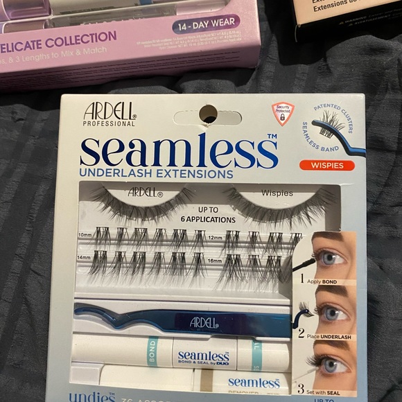 Brand New Never used Eye Lash kits - Picture 5 of 5